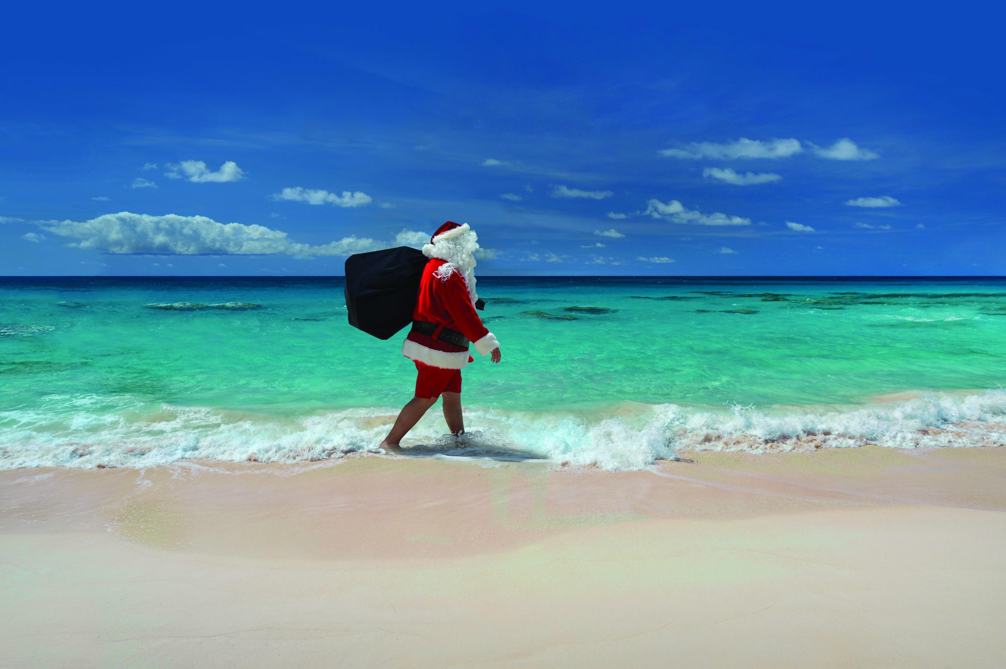 Fairmont Southampton – Santa on the Beach