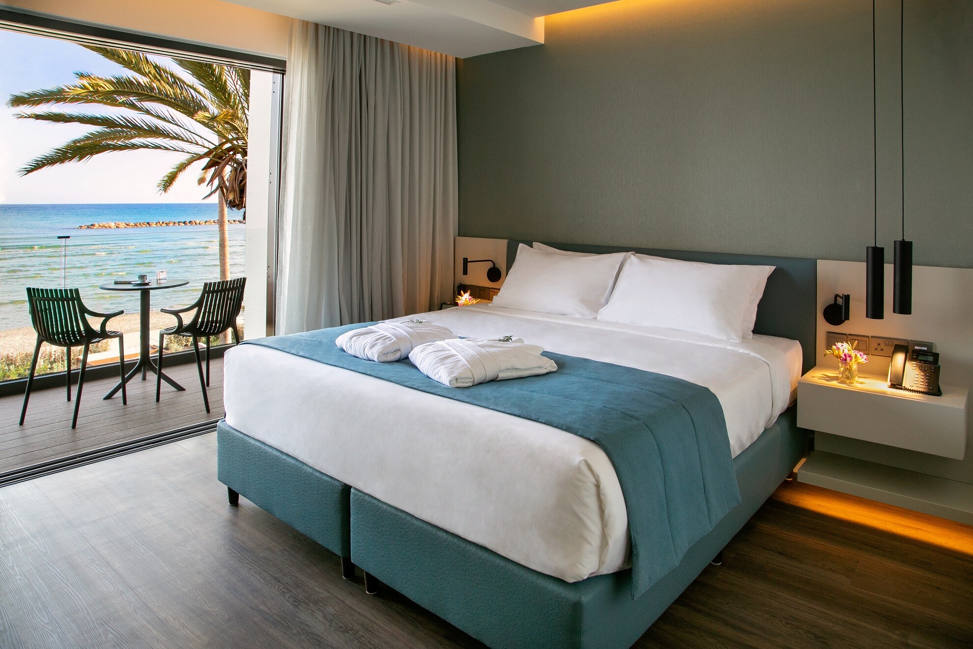 Mercure Larnaca beach resort room-jpg