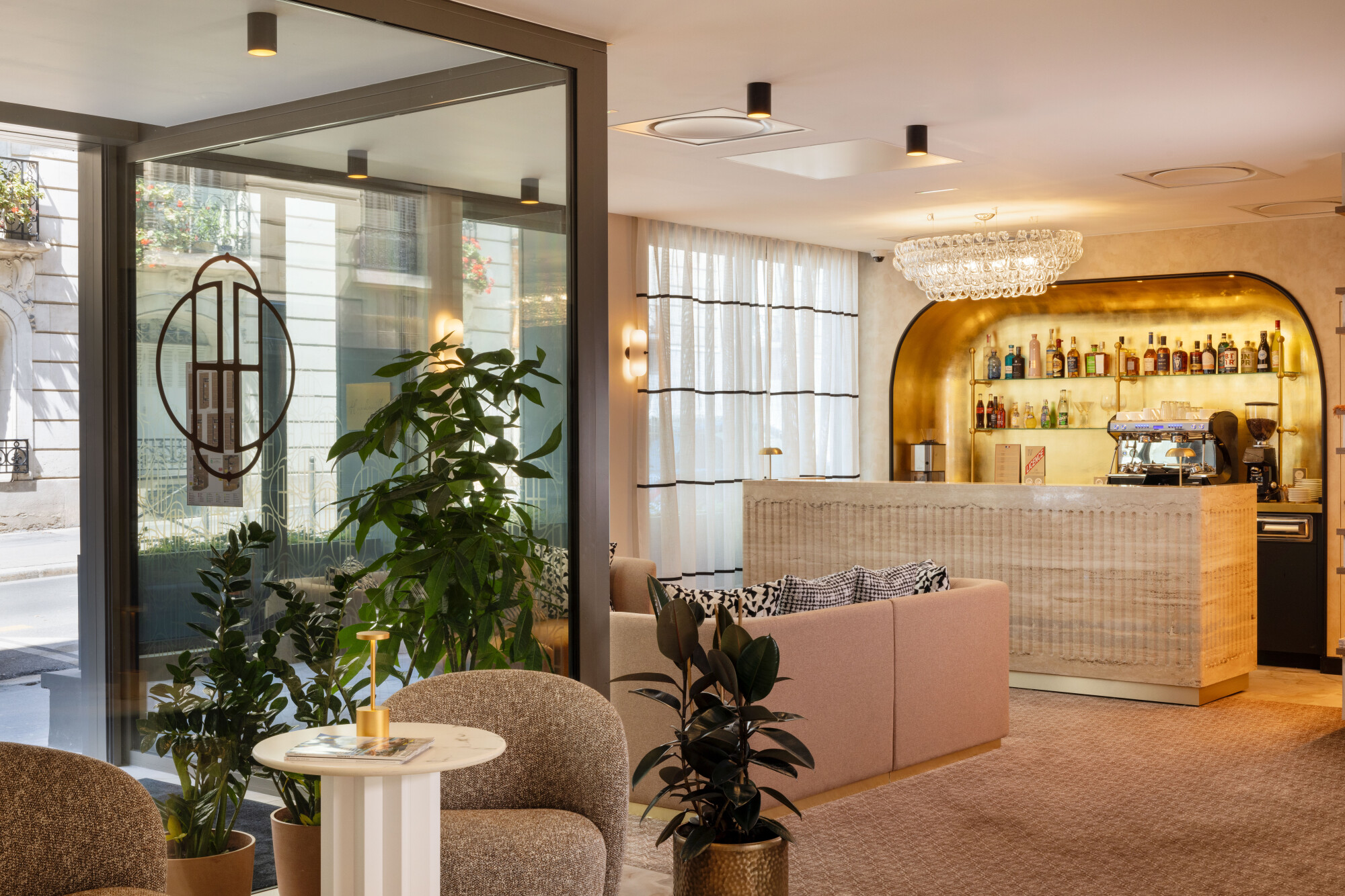 Hotel Maison Hamelin Paris - Handwritten Collection lobby bar-jpg