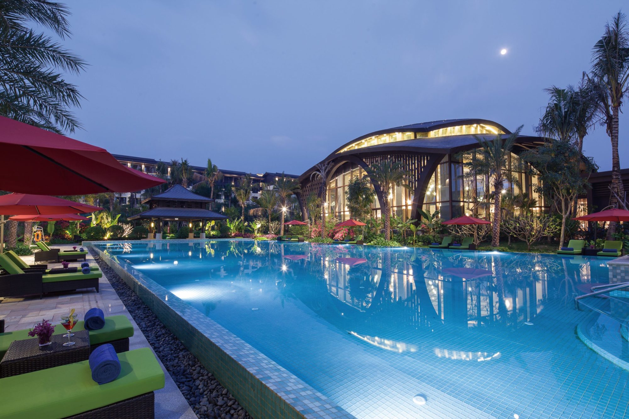 Pullman Xishuangbanna – Outdoor swimming pool