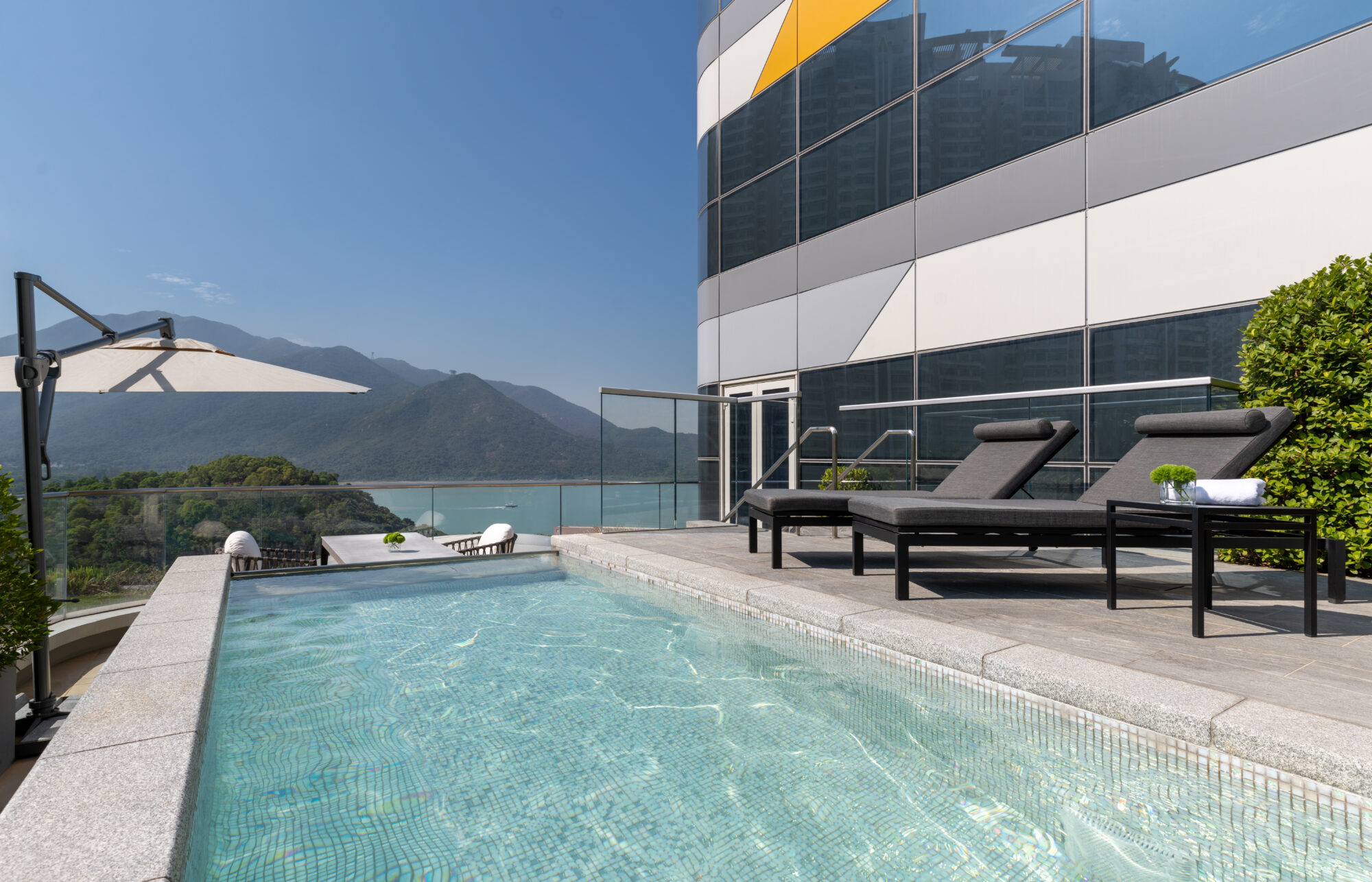 The-Silveri-Hong-Kong-–-MGallery-_-Silveri-Suite-Private-Terrace-Plunge-Pool.jpg
