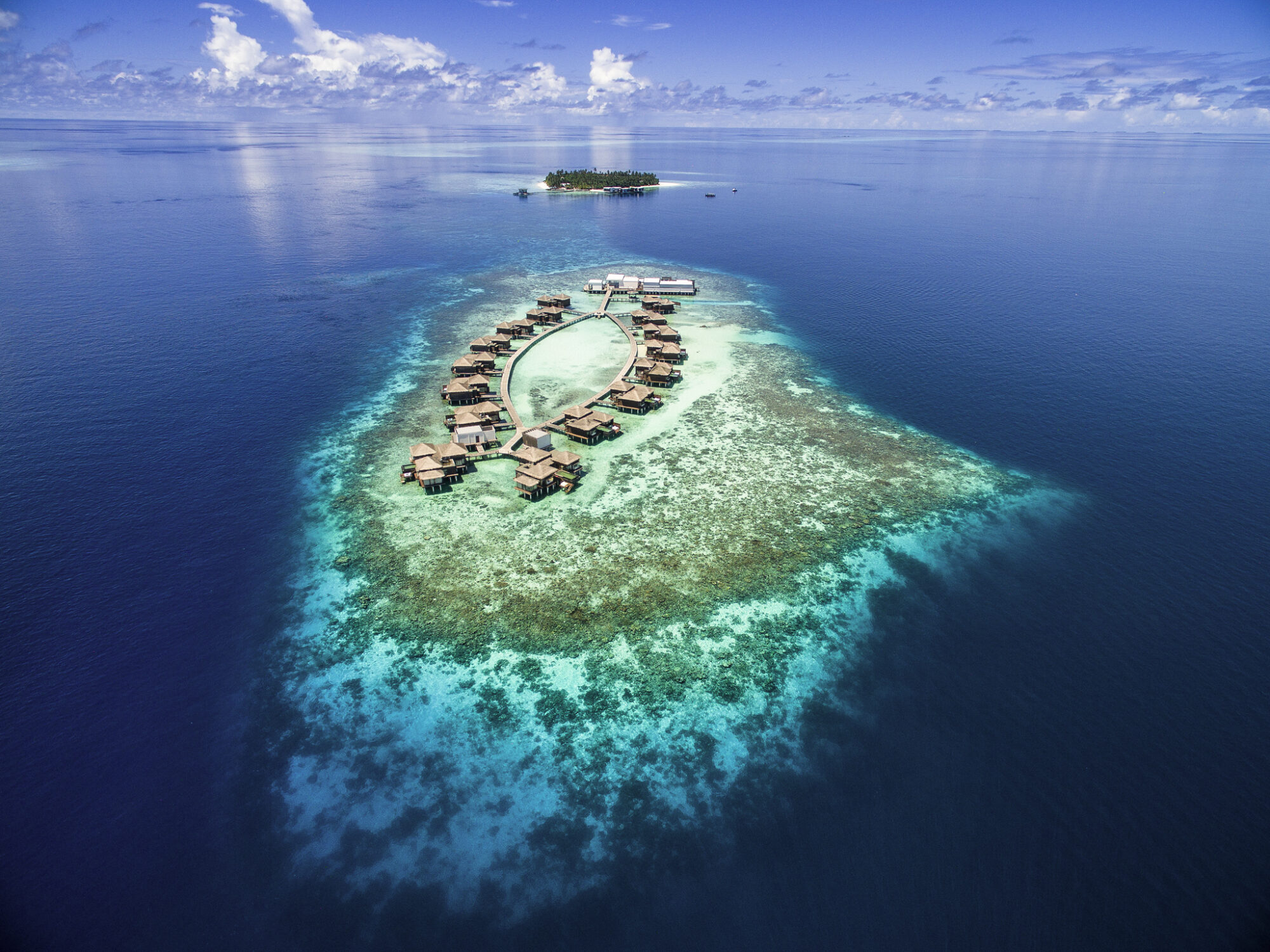Raffles Maldives Meradhoo Resort (1).jpg