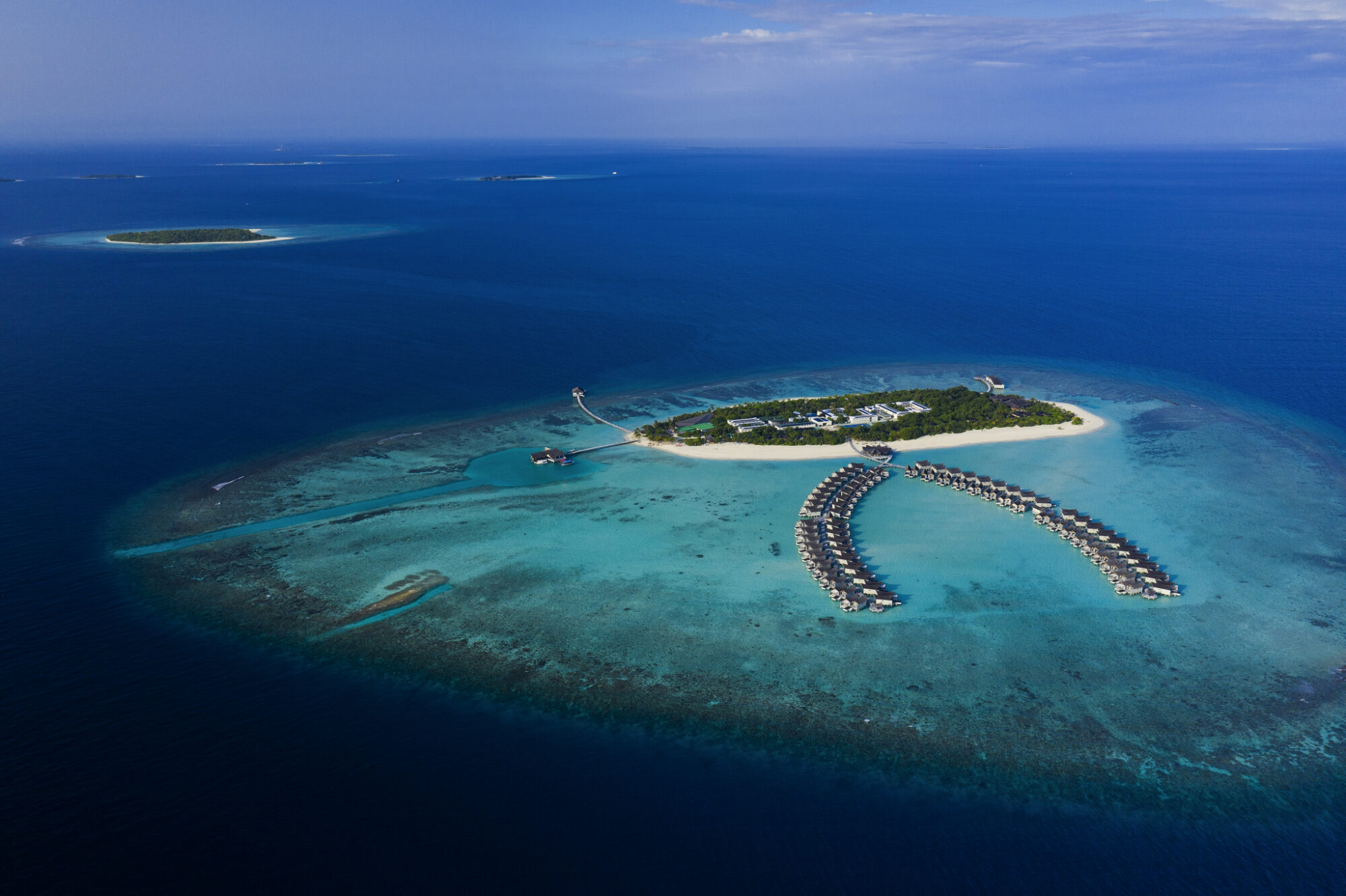 Movenpick-Resort-Kuredhivaru-Maldives-1.jpg