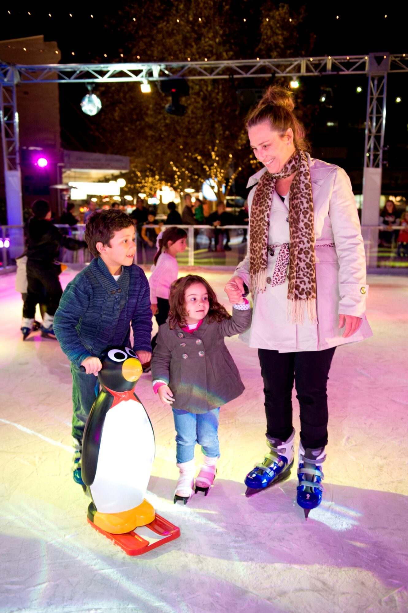 Family Ice skating at Novotel Wollongong
