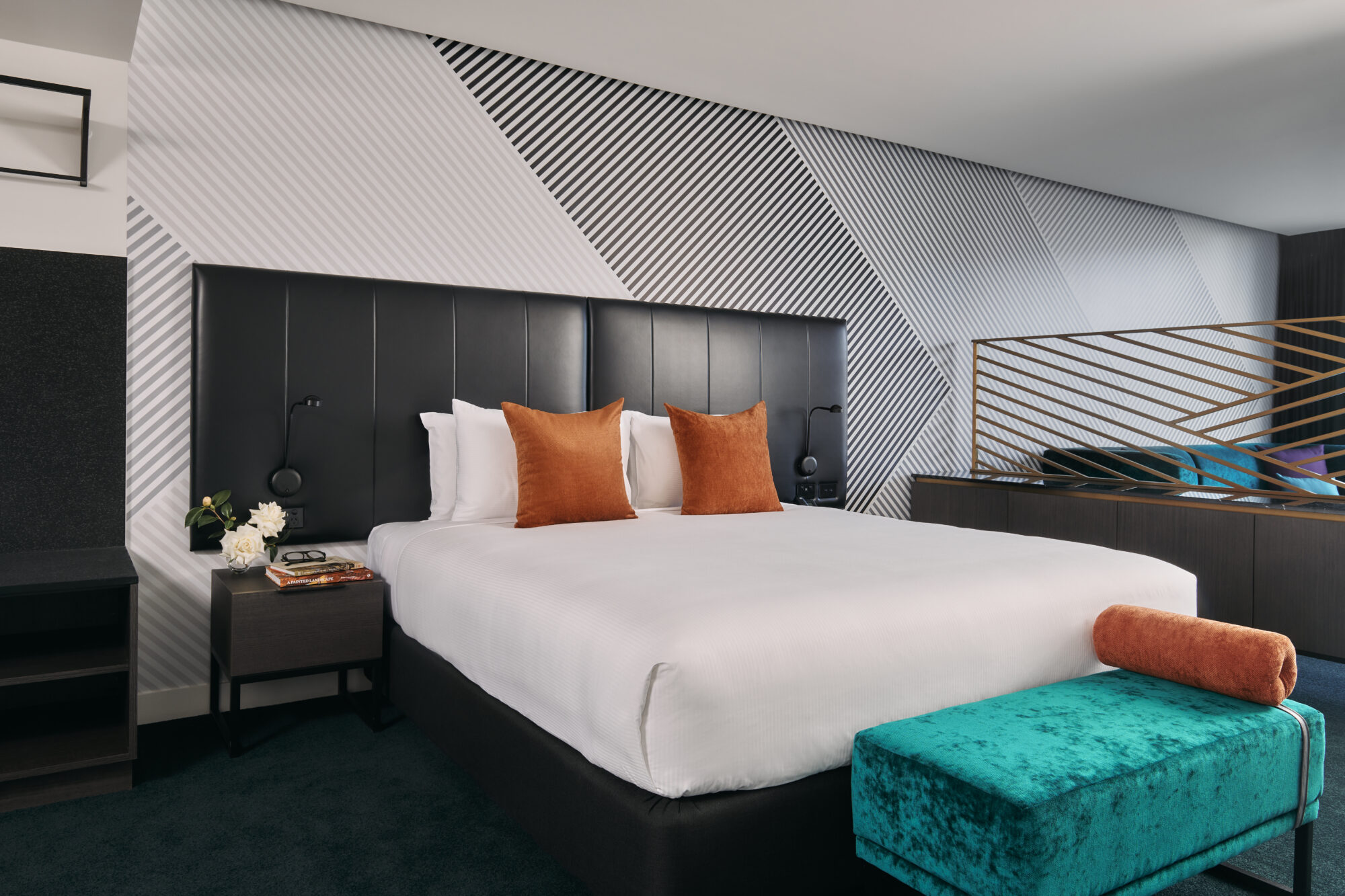 Movenpick Hotel Melbourne – Suite Bedroom-jpg