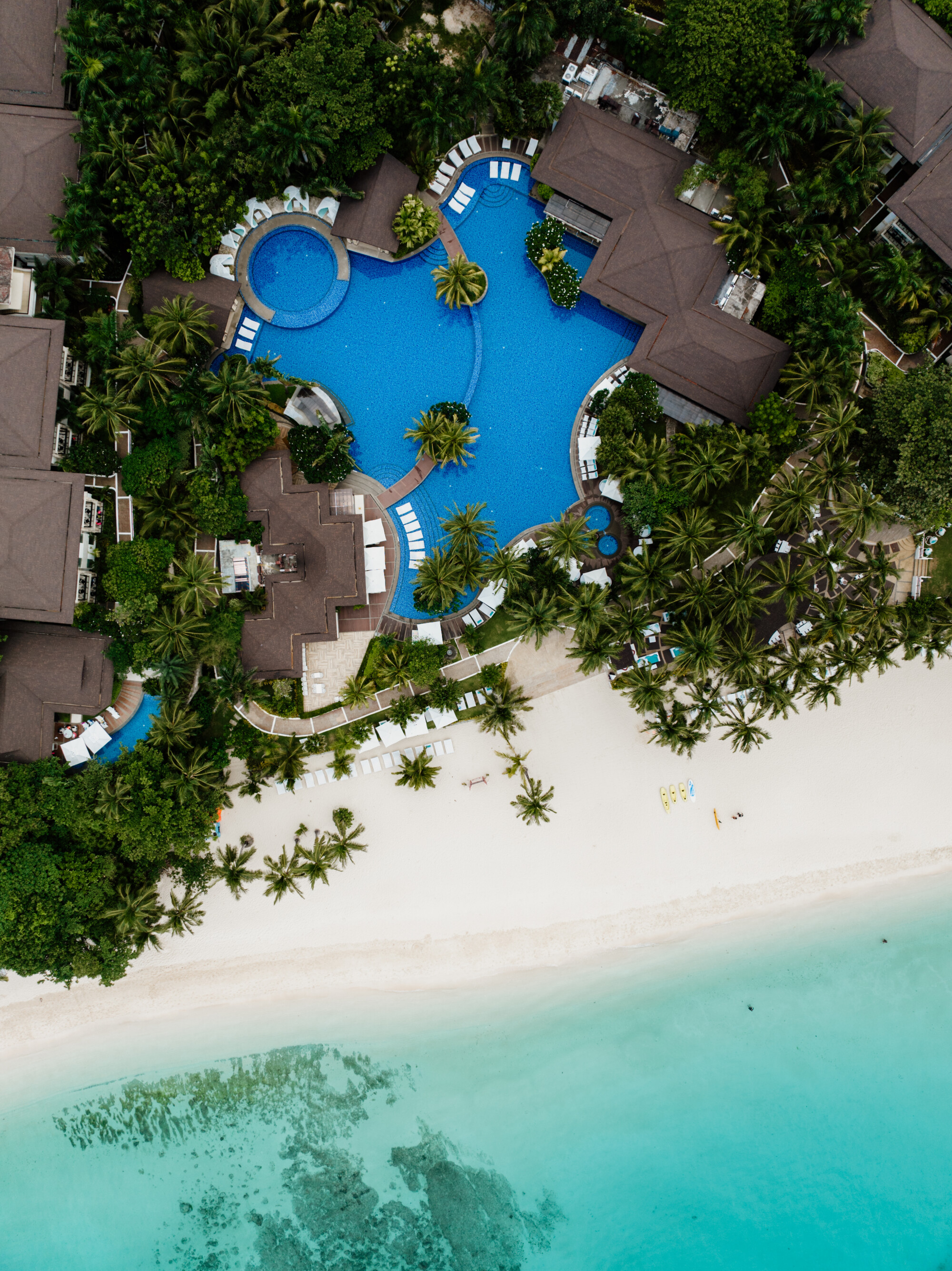 Philippines-Boracay-Mövenpick Resort & Spa Boracay-Hotel-Beach-Drone-2023-03-jpg